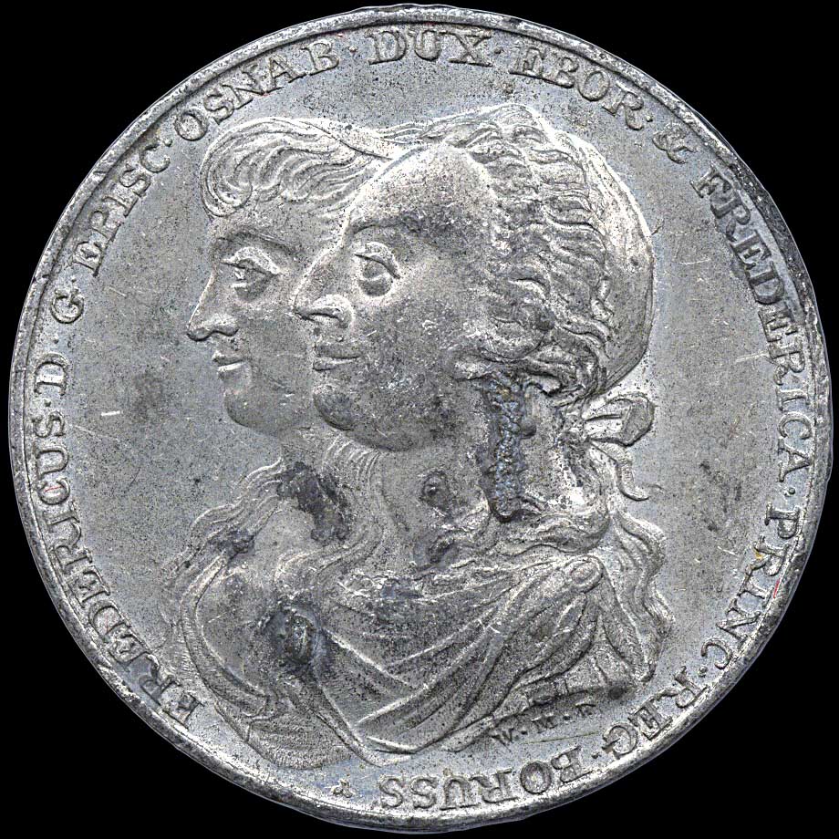 Obverse detail...