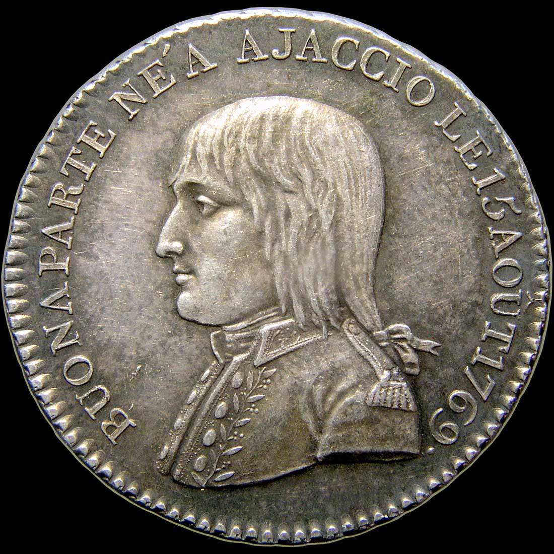 Obverse detail...
