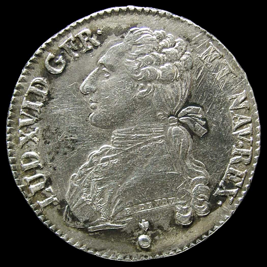 Obverse detail...